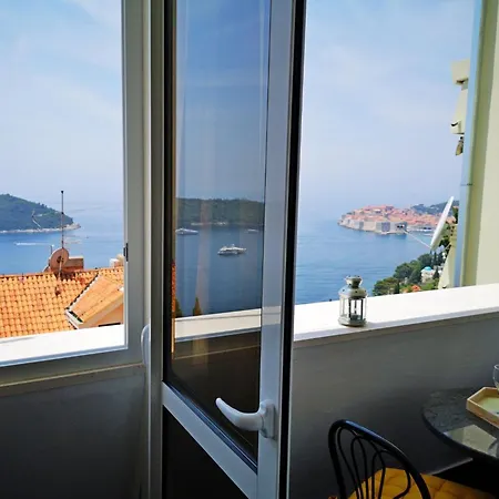 Merivo - With Sea View *