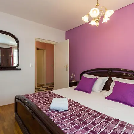 Merivo - With Sea View *