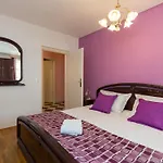 Merivo - With Sea View *