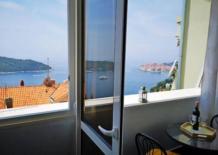 Merivo - With Sea View *
